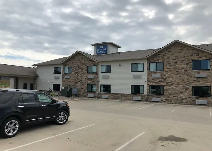 Cobblestone Inn & Suites - Denison | Oak Ridge