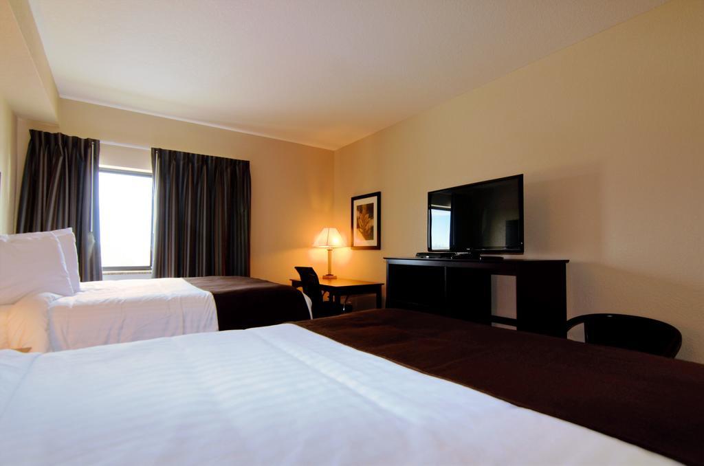 Cobblestone Inn & Suites - Denison | Oak Ridge 3* Denison